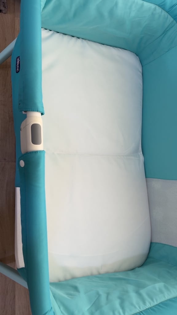 baby crib bed