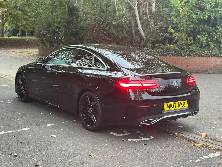  Mercedes-Benz E-Class 2.0 E220d AMG Line G-Tronic+ Euro 6 (s/s) 2dr Diesel Automatic