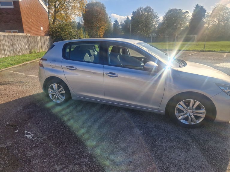Peugeot, 308, Hatchback, 2015, Manual, 1560 (cc), 5 doors
