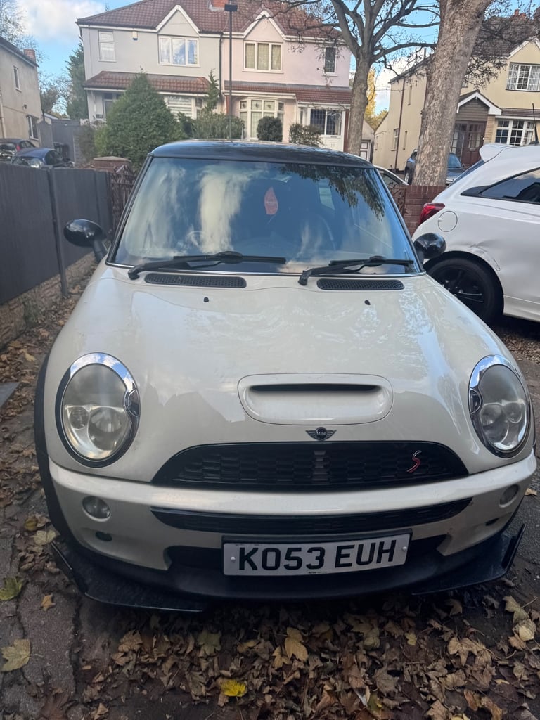 Mini, HATCHBACK COOPER S Hatchback, 2003, Manual, 1598 (cc), 3 doors