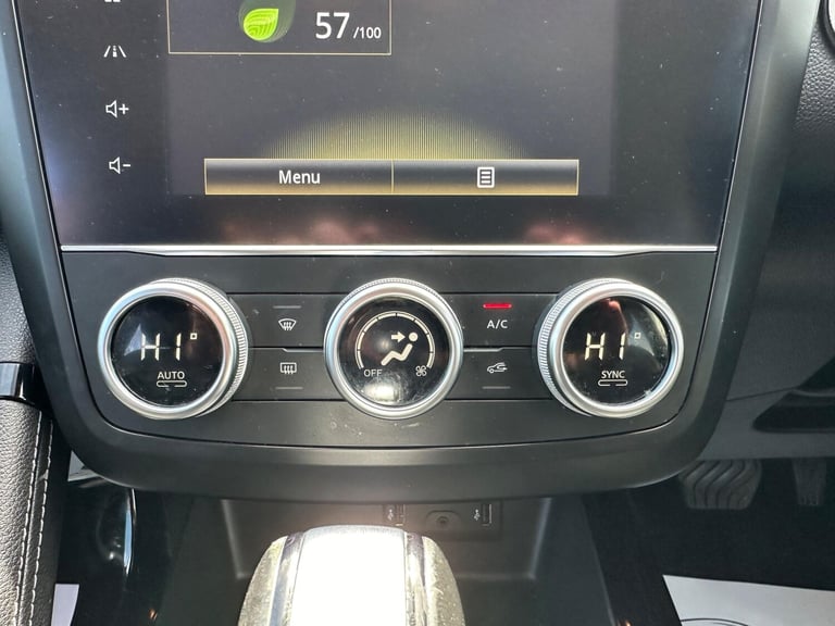 2020 Renault Kadjar 1.5 Blue dCi Iconic EDC Euro 6 (s/s) 5dr HATCHBACK Diesel Automatic