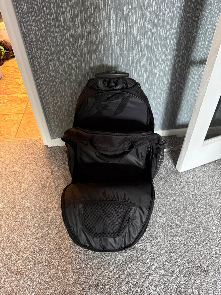 Rucksack on wheels 