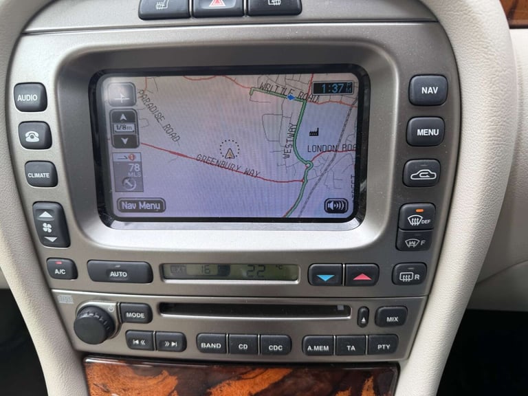 2010 Jaguar X-Type 2.2 X-Type Sovereign  Auto 4dr Saloon Diesel Automatic