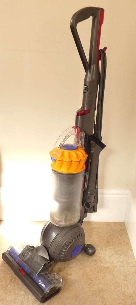 Dyson DC40 Roller Ball Upright Vacuum Cleaner Excellent
