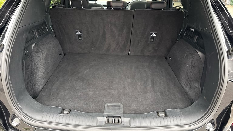  Ford Kuga 2.5 Duratec 14.4kWh ST-Line X Edition SUV 5dr Petrol Plug-in Hybrid CVT Eur Petrol/Ele...