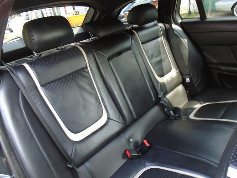 2012 Jaguar XF 2.2d [200] Portfolio 5dr Auto ESTATE Diesel Automatic