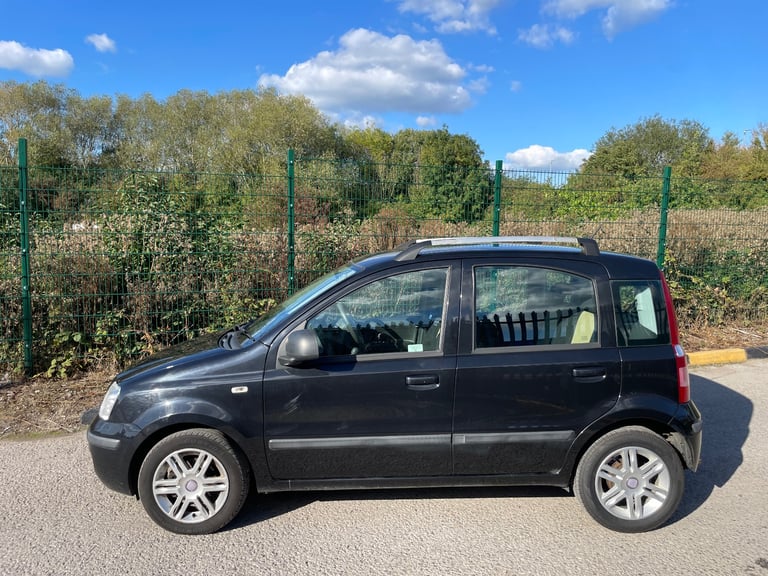 image for FIAT PANDA 1.2 DYNAMIC 61 REG BLACK 5 DOOR 12 MONTHS MOT ROAD TAX £35 LOW INSURANCE 50+MPG