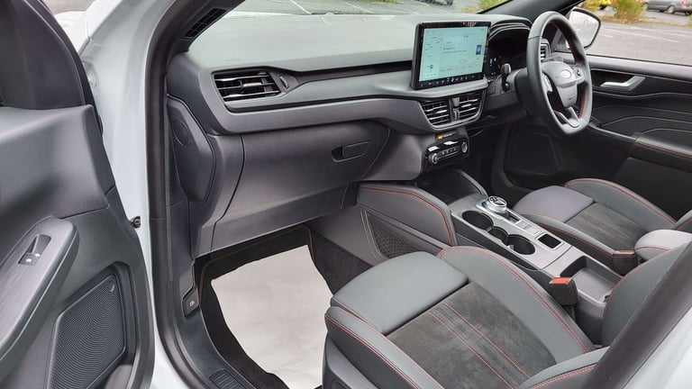 2024 Ford Kuga 2.5 PHEV ST-Line X 5dr CVT SUV Plug-In Hy Automatic