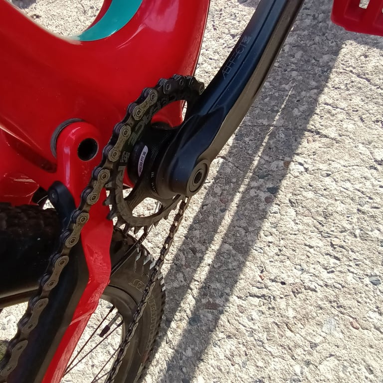 Specialised Rhyme Size Medium ladies Full suspension carbon Mountain  Bike