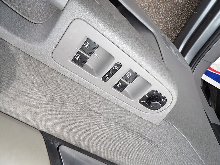 2013 SEAT Alhambra 2.0 TDI CR Ecomotive SE 5dr MPV DIESEL Manual