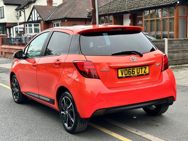 2016 Toyota Yaris 1.33 VVT-i Orange Edition 5dr HATCHBACK Petrol Manual