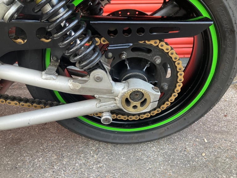 KAWASAKI ZRX1100,LAWSON COLOURS,MANY EXTRAS