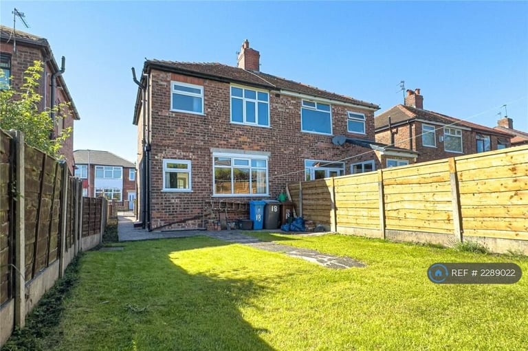 3 bedroom house in Welbeck Avenue, Manchester, OL9 (3 bed) (#2289022)