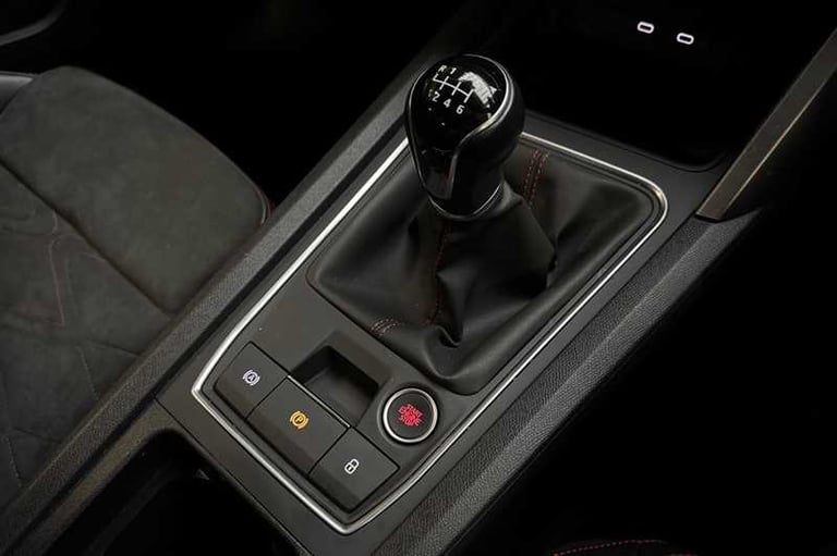 2021 SEAT Leon 1.5 TSI EVO FR Sport 5dr HATCHBACK PETROL Manual