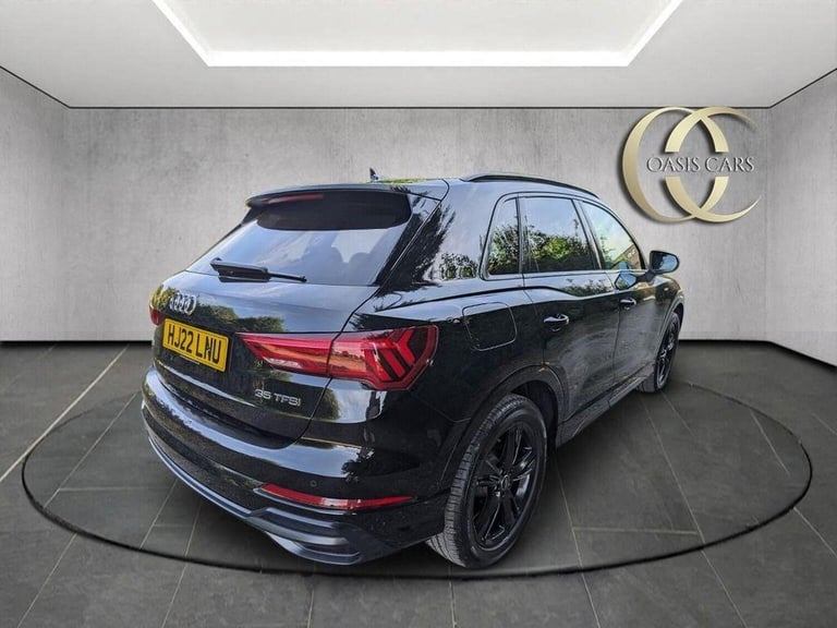 AUDI Q3 1.5 TFSI CoD 35 S line S Tronic Euro 6 (s/s) 5dr 2022