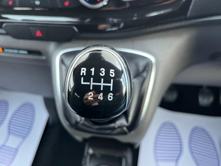 2022 Ford Transit Custom 2.0 300 EcoBlue Limited Crew Van Double Cab 5dr Diesel Manual L2 H1 Euro...