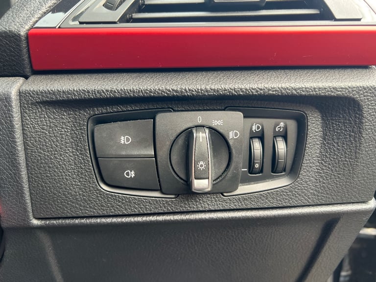 BMW, 1 SERIES, Hatchback, 2012, Manual, 1995 (cc), 5 doors