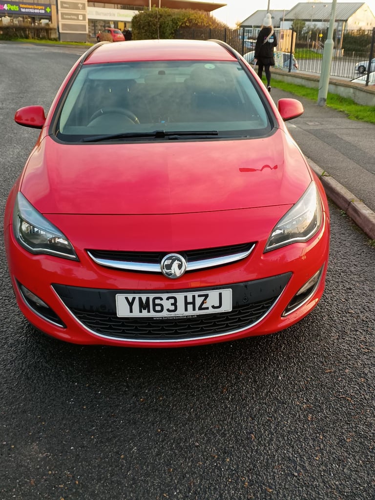 Vauxhall Astra 2.0 CDTi SRi Sports Tourer Estate