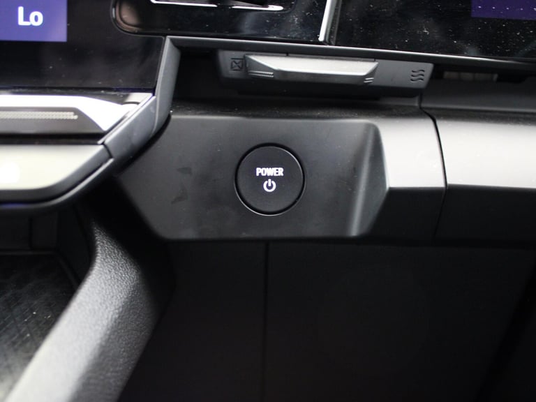2024 Renault Megane E Tech EV60 160kW Techno+ 60kWh Optimum Charge 5dr Auto Hatchback ELECTRIC Au...