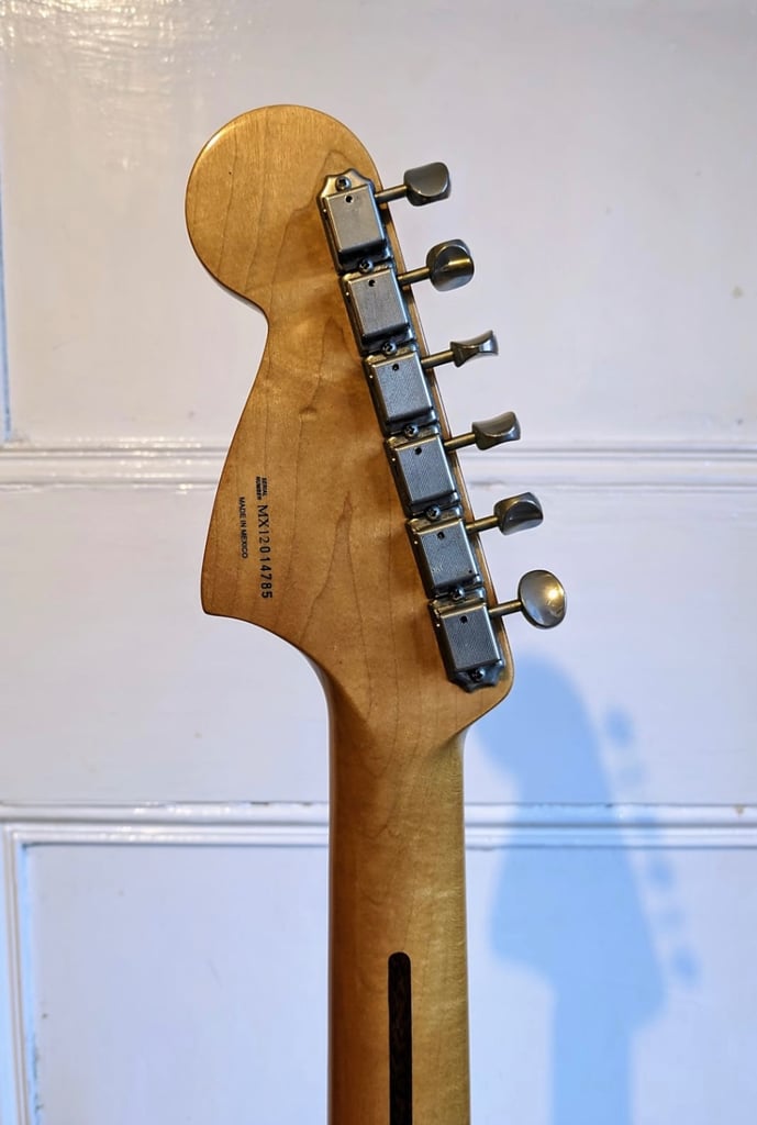 Fender Jaguarillo (2013) - 3 Color Sunburst