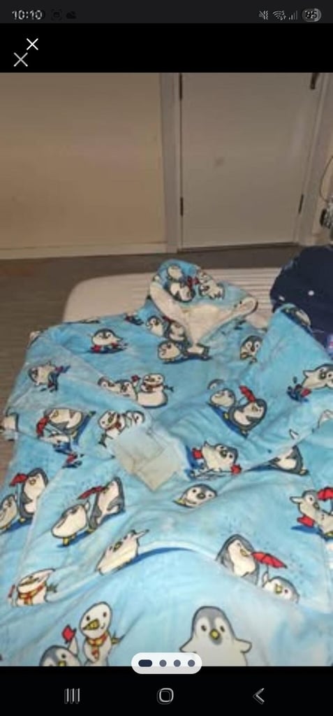 image for Oodies And Stitch Dressing Gown