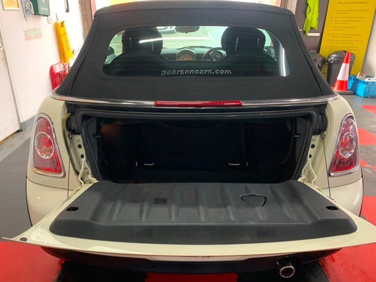 MINI Convertible 1.6 One Convertible 2dr Petrol Manual Euro 5 (98 ps)