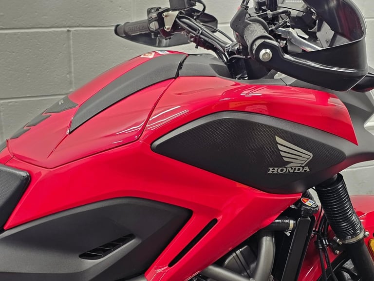 Honda NC700X ABS ** Top Box - August 26 MOT - HISS **