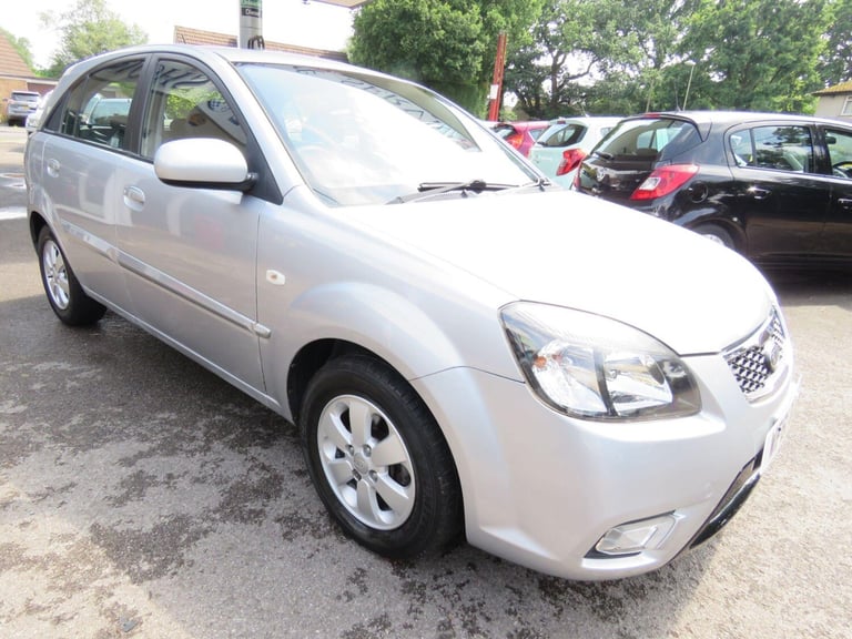2011 Kia Rio 1.4 2 IPD 5dr HATCHBACK Petrol Manual