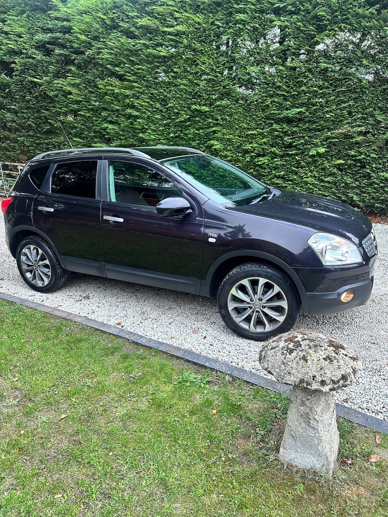 2010 Nissan Qashqai 1.5 dCi N-Tec 5dr HATCHBACK Diesel Manual