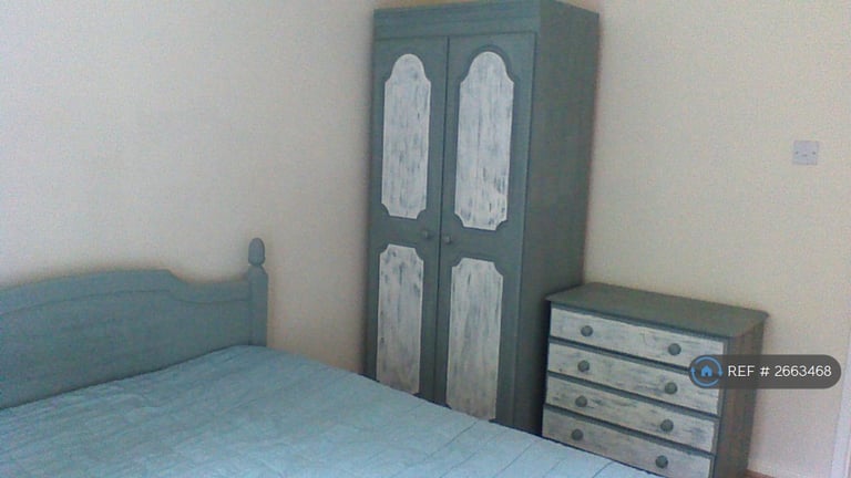 1 bedroom flat in Mariner Ave, Birmingham, B16 (1 bed) (#2663468)