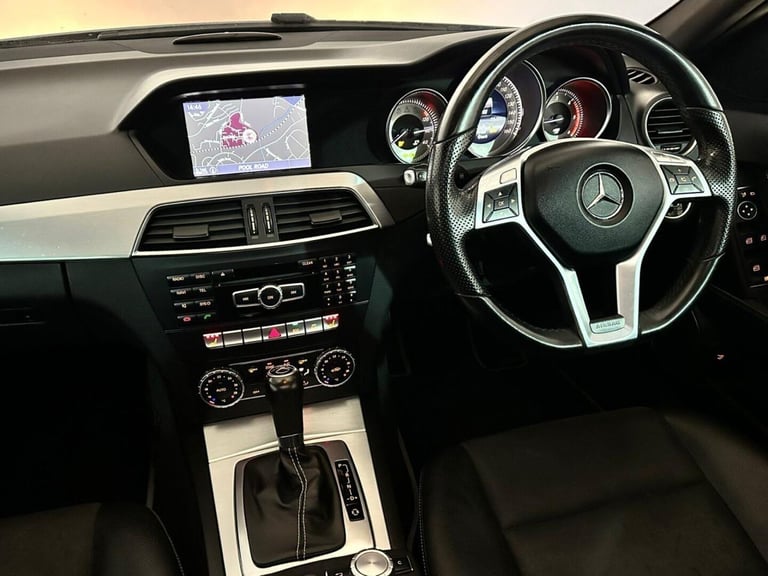Mercedes-Benz, C CLASS, Saloon, 2014, Semi-Auto, 2143 (cc), 4 doors