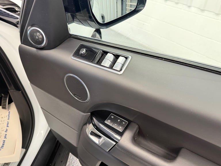 2021 Land Rover Range Rover Sport 3.0 D300 MHEV Autobiography Dynamic Auto 4WD Euro 6 (s/s) 5dr E...