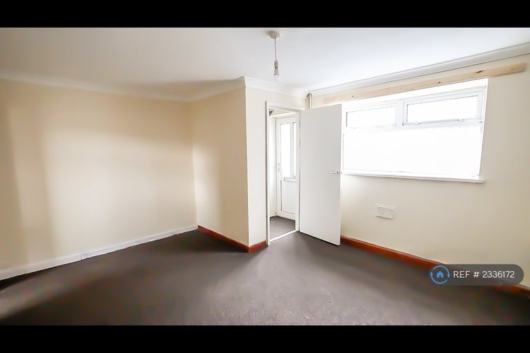 2 bedroom house in Bell Street, Aberdare, CF44 (2 bed) (#2336172)