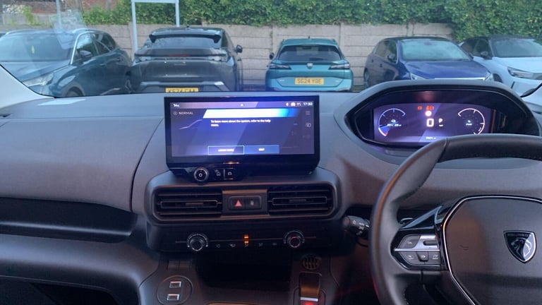 2024 Peugeot Rifter 52kWh Allure Long MPV 5dr Electric Auto (7.4kW Charger) (136 ps) MPV Electric...