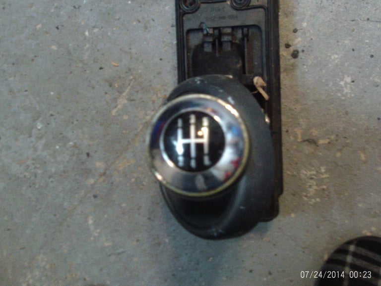 BMW MINI COOPER 5 SPEED GEAR CHANGE SELECTOR AND CABLES  R50/R52
