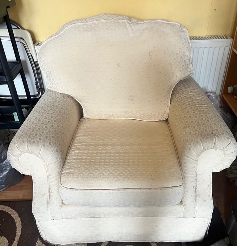 3/2/1 seated sofa bundle reduced £150 now 