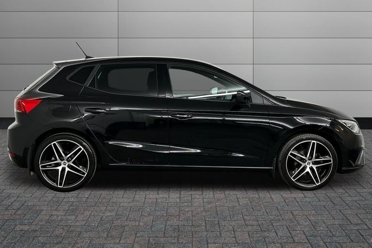 2022 SEAT Ibiza 1.0 TSI 110 FR Edition 5dr HATCHBACK PETROL Manual