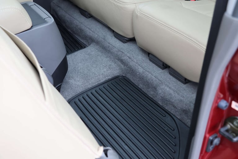 1995 Mitsubishi Shogun 3.5 V6 GDI GLS 3dr Auto ESTATE PETROL Automatic