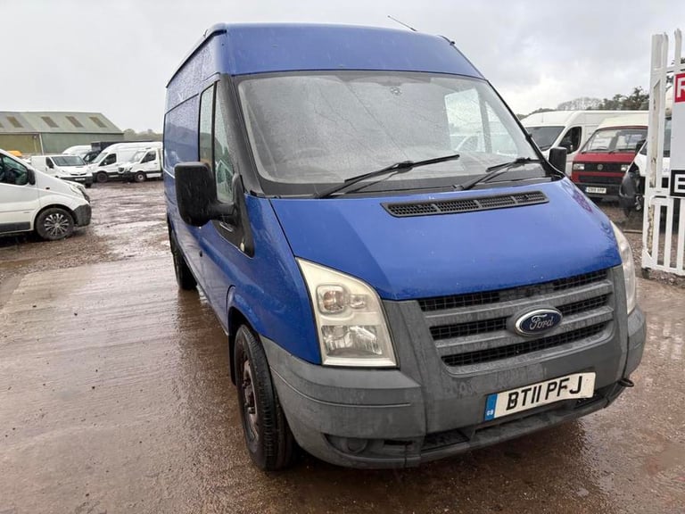 2011 Ford Transit Medium Roof Van TDCi 100ps PANEL VAN DIESEL Manual