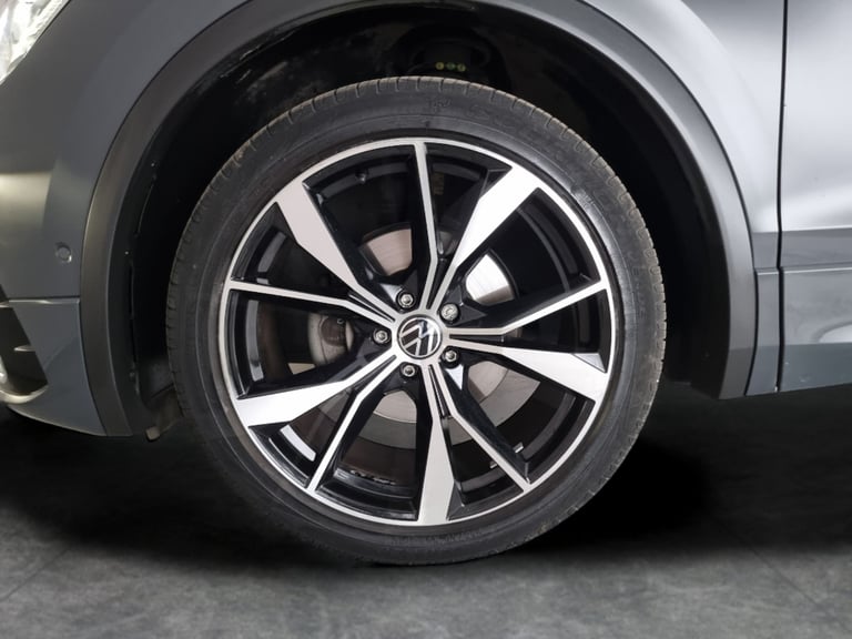 2021 Volkswagen Tiguan 1.5 TSI R-Line SUV 5dr Petrol DSG Euro 6 (s/s) (150 ps) - AUTO PARK - LED ...