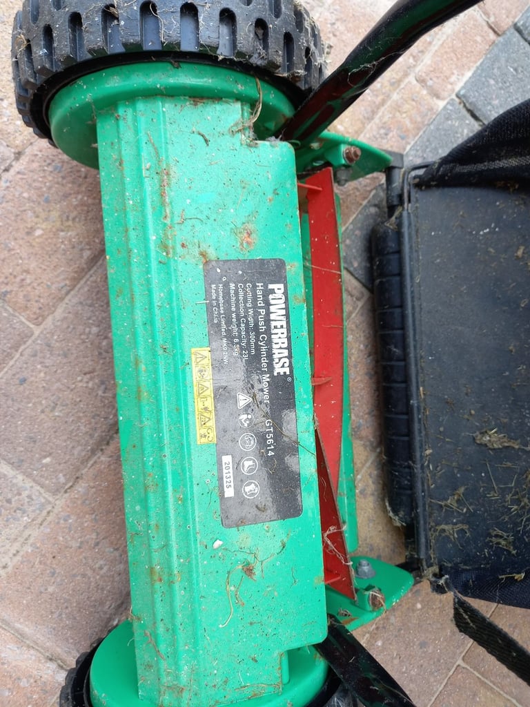 Hand push mower