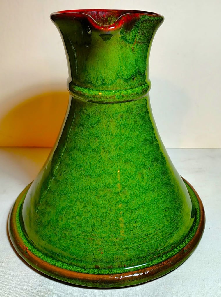JUG STUDIO POTTERY GLOSS GREEN 