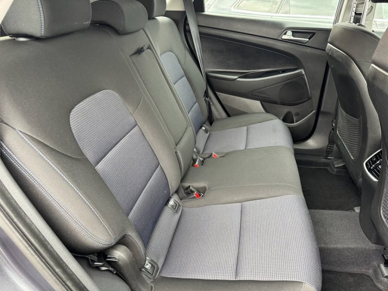 2018 Hyundai TUCSON 1.7 CRDi Blue Drive SE Nav SUV 5dr Diesel DCT Euro 6 (s/s) (141 ps) ESTATE Di...