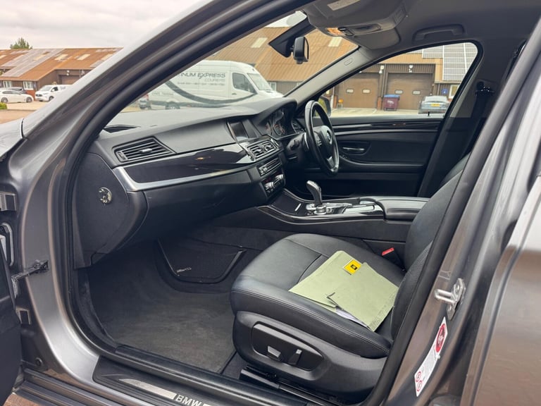 2013 BMW 5 Series 3.0 530d SE Touring Auto Euro 6 (s/s) 5dr ESTATE Diesel Automatic