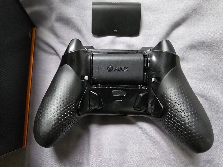 Xbox Controller /PC - Scuf Instinct Pro Wireless (or wired), plus multiple accessories