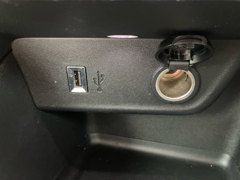 2021 Vauxhall Mokka Mokka 1.2 Turbo 100 Elite Nav 5dr Hatchback SUV PETROL Manual