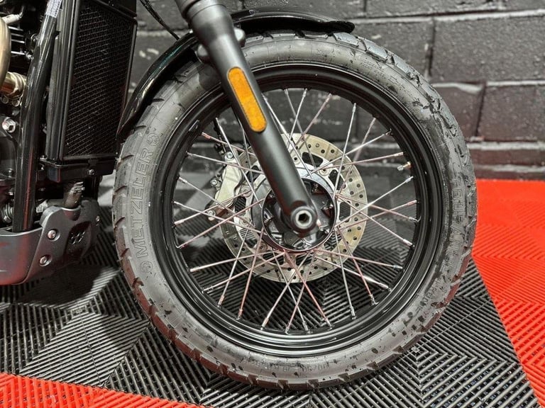 2025 25 TRIUMPH SCRAMBLER 900 900 ROADSTER/RETRO PETROL MANUAL EURO 5 (65 PS)