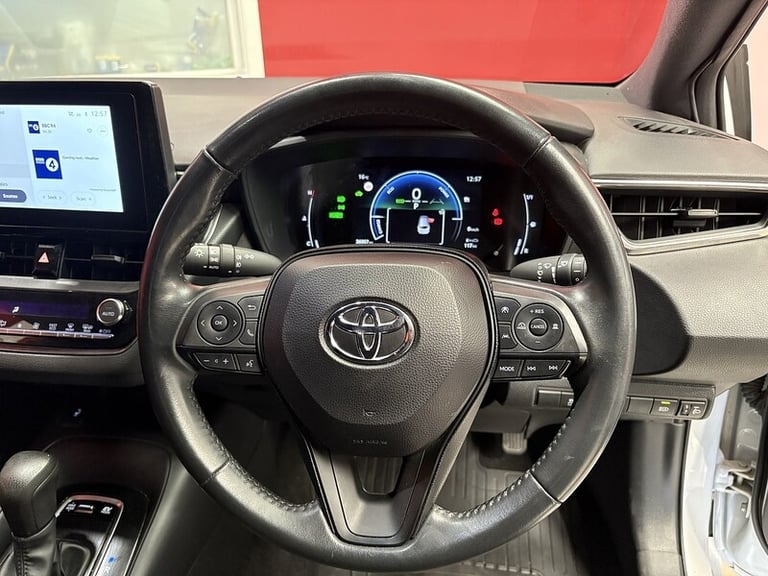 2023 Toyota Corolla 1.8 VVT-i Hybrid Commercial Auto CAR DERIVED VAN PETROL/ELECTRIC Automatic