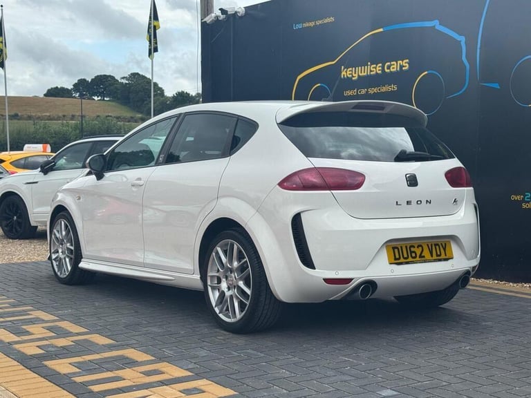 2012 SEAT Leon 2.0 TDI CR FR+ Supercopa Euro 5 5dr HATCHBACK Diesel Manual