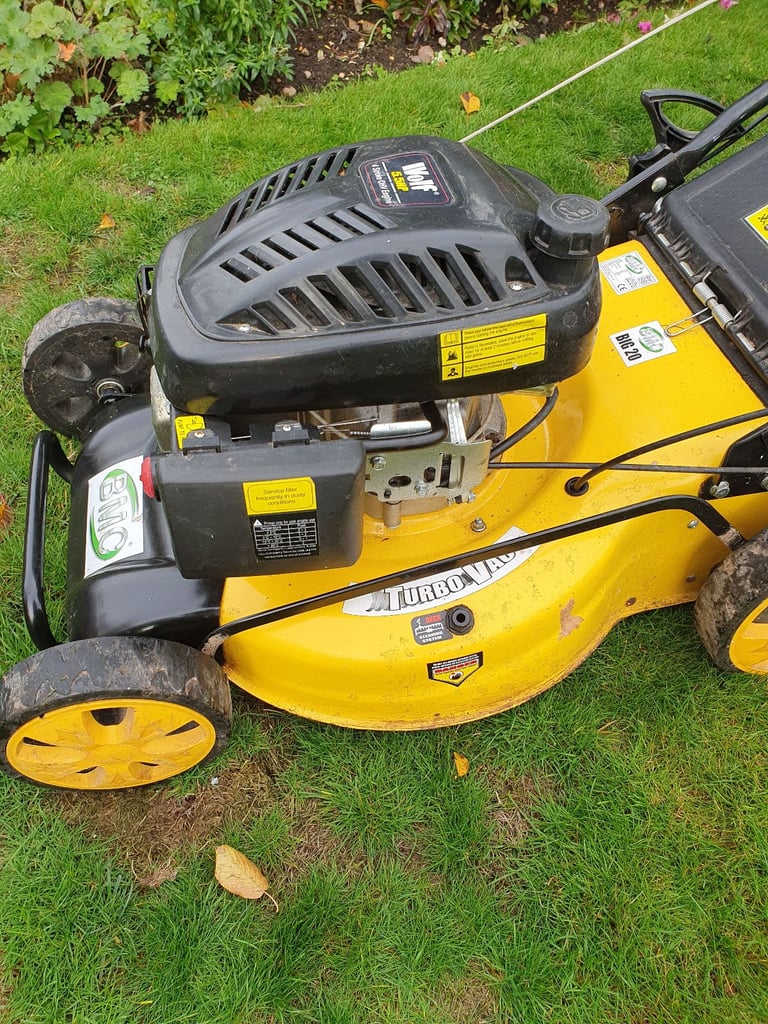 Wolf BMO 5.5hp 20inch blade self propelling petrol lawnmower 